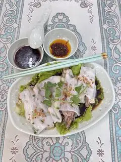 Bánh Cuốn Bò, Thịt Bằm - 54.000 ₫ tại Bánh Cuốn Quảng Đông Lư Gia - Trần Hưng Đạo