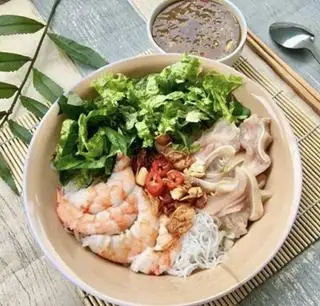 Hình ảnh BÚN MẮM NÊM ĐẦY ĐỦ