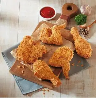 Hình ảnh COMBO 1 Đùi Gà + 1 Cánh Gà + 2 má Đùi Gà Giòn