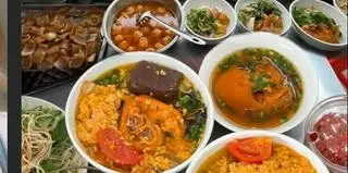 Hình ảnh Bún riêu cua giò heo
