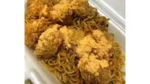 Mì Trộn Gà Lắc Phô Mai - 40.000 ₫ tại Cá Viên Chiên & Mì Trộn Indomie - Phạm Thế Hiển