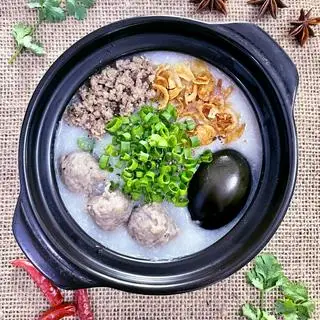 Cháo bò viên thịt bằm bắc thảo - 45.000 ₫ tại Cháo Sườn Bảo Ngọc - Quang Trung