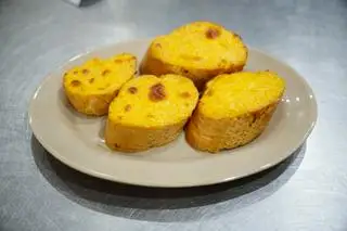Hình ảnh Bánh mỳ phô mai