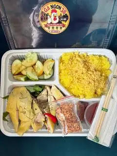 Xôi gà ta luộc - 68.000 ₫ tại Gà Ngon 38 Vị Bắc - Mẹt Gà, Xôi Gà & Cơm Gà - Nguyễn Oanh