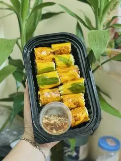 Hình ảnh Bánh tráng cuộn me