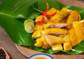 ComBo 2 Gà Ủ Muối Hoa Tiêu Nguyên Con Cắt Sẵn + 30 Nem Chua Rán Chị Hạnh + 4 Trà Tắc - 759.000 ₫ tại DHD Foods - Gà Ủ Muối Hoa Tiêu & Ăn Vặt - Võ Văn Kiệt