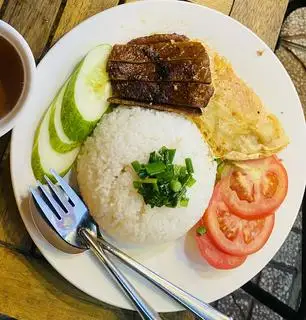 Cơm Tấm Sườn, Trứng Thuần Chay - Vegan - 65.000 ₫ tại GBomb Cuisine Vegan - Thuần Chay - Nguyễn Hữu Cảnh
