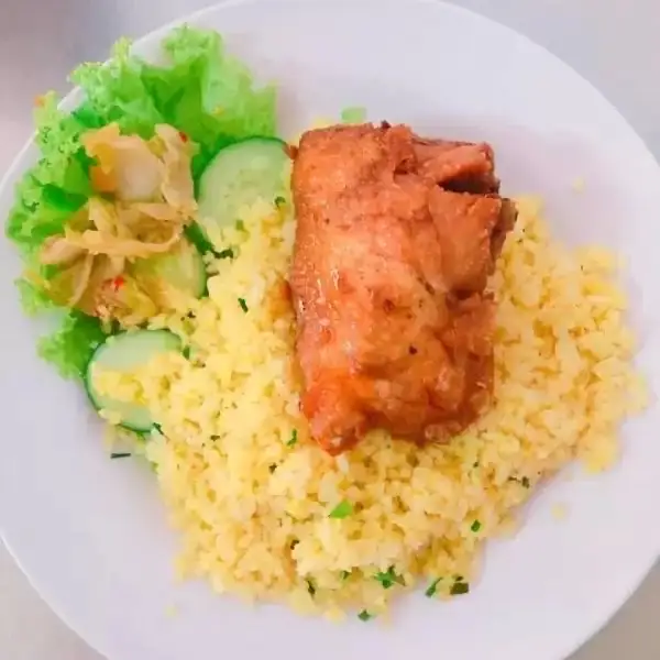 Cơm gà sốt tiêu đen - má đùi - 59.000 ₫ tại Cơm Gà Xối Mỡ Tuấn Phong - Đỗ Nhuận