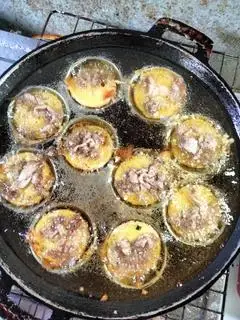 Bánh Khọt ( thịt heo ko mỡ ) 10cái - 68.000 ₫ tại Bánh Xèo & Bánh Khọt Cô Tư - Nguyễn Thị Thập