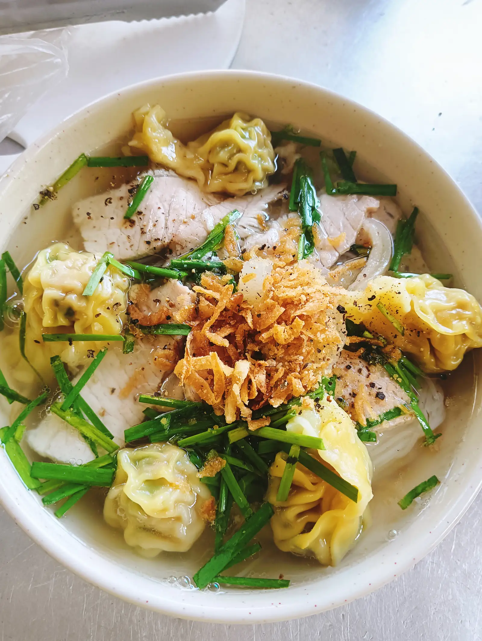 Hình ảnh hủ tiếu hoành thánh 