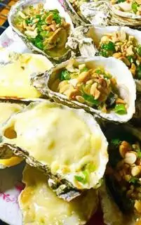 Hình ảnh Hàu nướng phô mai