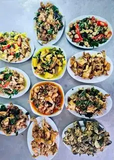 Hình ảnh Da ếch xào lá lốt