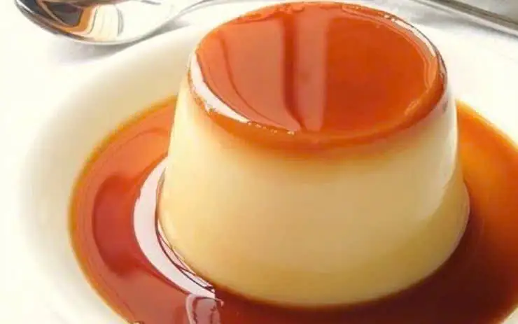 Bánh Flan - 15.000 ₫ tại Nem Nướng Nha Trang Ngọc Trâm 4 - Nguyễn Văn Nghi