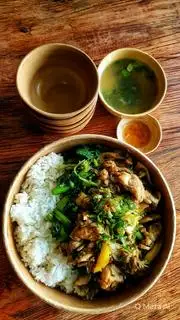 Hình ảnh Cơm Gà Rang Gừng