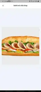 bánh mì chả chay - 25.000 ₫ tại Hoàng Long - Bánh Mì Hà Nội - Lê Hồng Phong