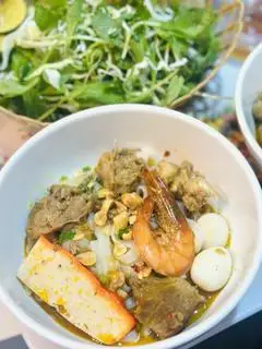 Mì Quảng Thập Cẩm  - 75.000 ₫ tại Mì Quảng Trâm - Đường 19 Chung Cư Mỹ An