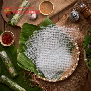 Bánh tráng thêm - 5.000 ₫ tại Nem Nướng D'ran - Since 1968 - Bến Vân Đồn 