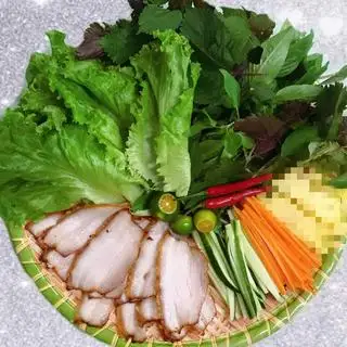 Hình ảnh Bánh Tráng Cuốn Thịt Heo Chiên Chua Ngọt 