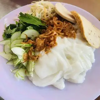 Bánh ướt - 37.000 ₫ tại Bánh Cuốn Nóng Hà Nội - Lê Thị Kỉnh