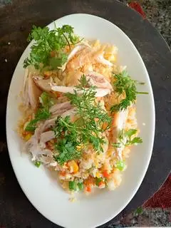 Hình ảnh Cơm rang đảo gà