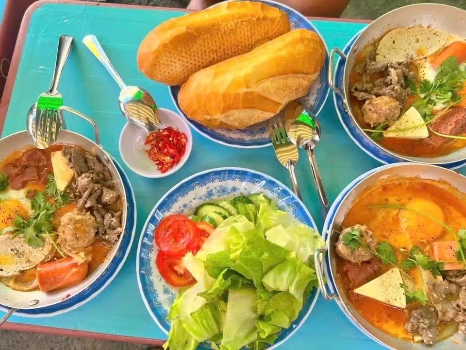 Bò Thêm  - 27.000 ₫ tại Bò Né & Bánh Mì Chảo A Kiệt - Phạm Thế Hiển