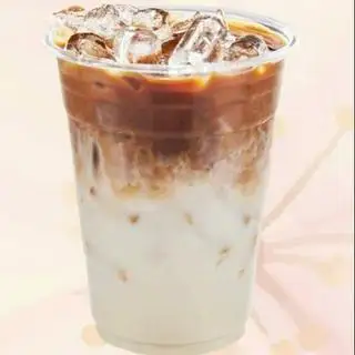 Latte - 65.000 ₫ tại Khoai Lang Và Trứng Gà - Lê Thánh Tôn