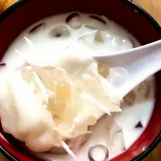 Hình ảnh Chè Dừa Dầm Hải Phòng