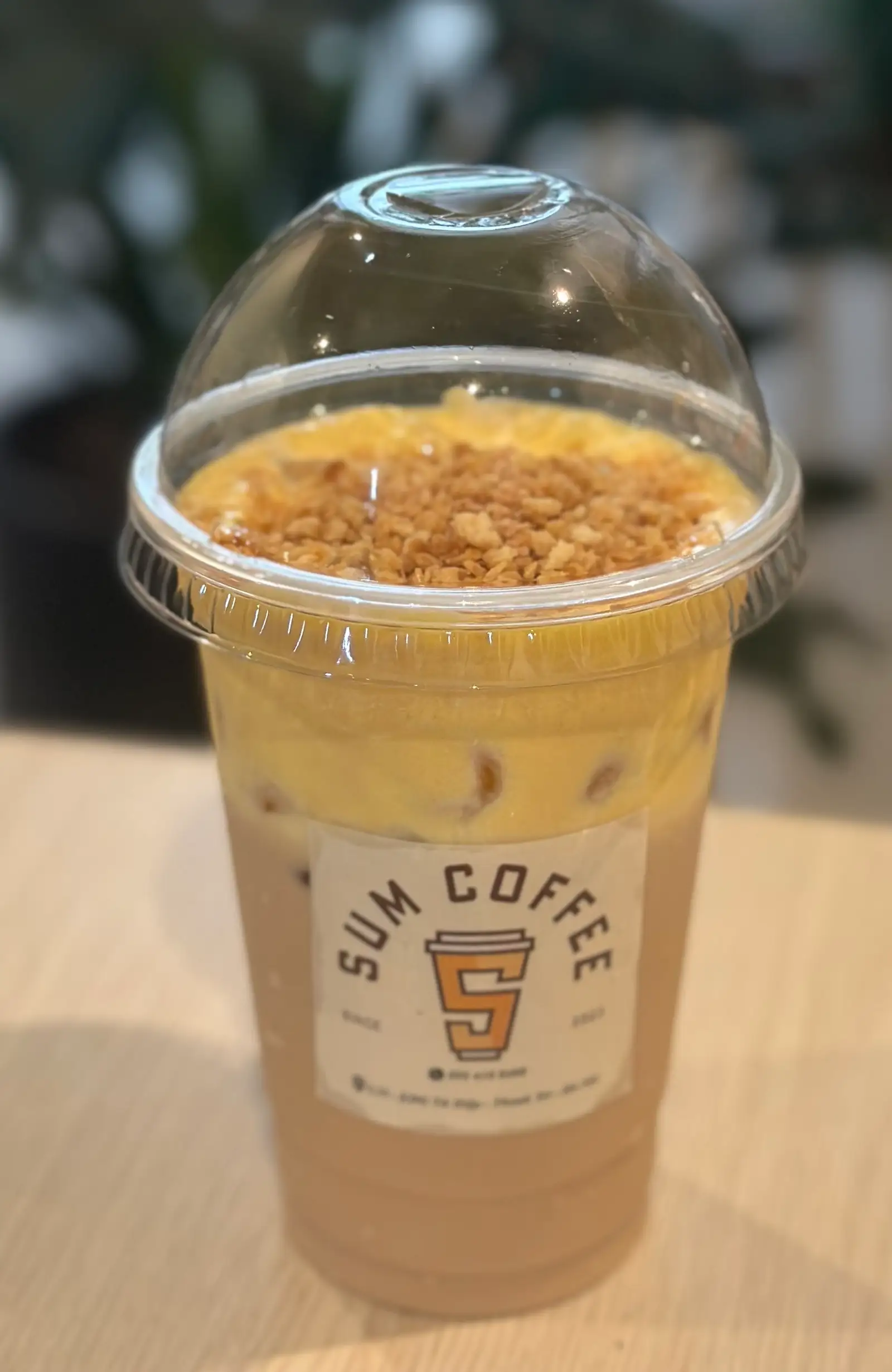Hình ảnh Trà sữa kem trứng dừa nướng