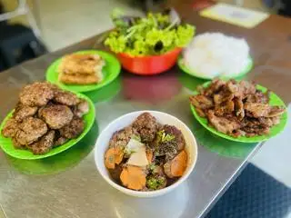 Bún Chả Hà Nội - Đặc Biệt Nhiều Thịt - 71.000 ₫ tại Bún Chả Hà Nội Nhà Cát - Trung Mỹ Tây 13
