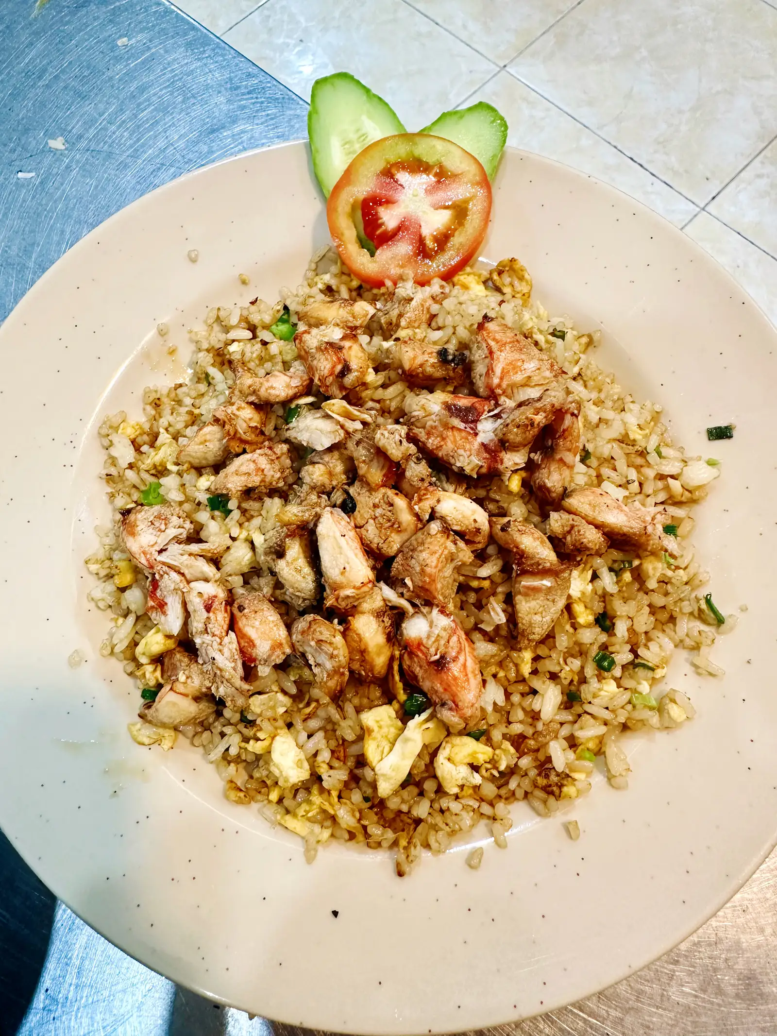 Cơm chiên cua - 76.000 ₫ tại Cơm Gà, Mì Xào & Hủ Tiếu Xào Bảo Châu Ký - Phạm Văn Đồng