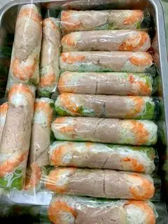 Hình ảnh 3 gỏi cuốn tôm thịt