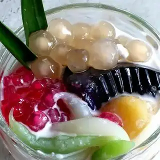 Chè thập cẩm - 28.000 ₫ tại Chè Thái Quốc Anh - Phan Huy Ích