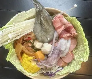 Hình ảnh Mỳ cay kim chi thập cẩm