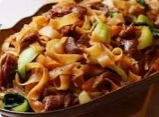 Hình ảnh Hủ tiếu xào bò ( không có nước sốt) 