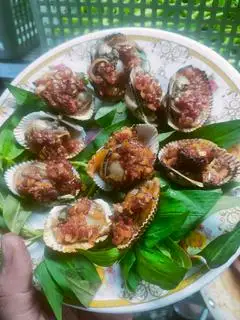 Hình ảnh Sò lông nướng muối ớt