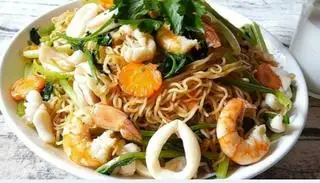 Hình ảnh Mì xào tôm 