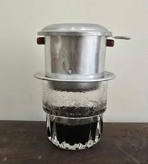 Hình ảnh Cafe Phin Đen