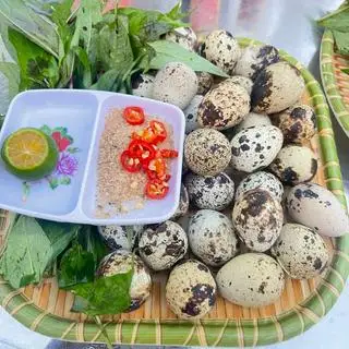 Cút Lộn ( 10 Quả )  - 22.000 ₫ tại Quán Ăn Cô Huệ - Ốc, Hột Vịt Lộn & Ăn Vặt - Nguyễn Oanh