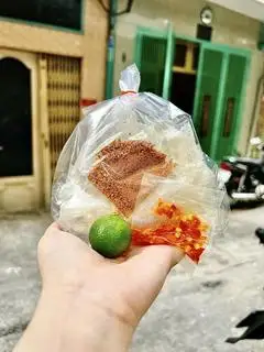 Bánh tráng dẻo Sate MUỐI TÔM - 12.000 ₫ tại Bánh Tráng Tỏi 019 - Đoàn Văn Bơ