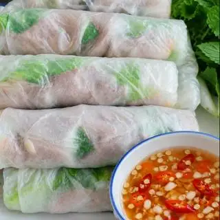 Hình ảnh Combo 3 cái gỏi cuốn thịt bắp giò