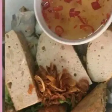 Hình ảnh Bánh cuốn nhân nóng chả