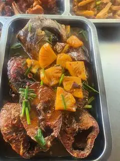 Hình ảnh cá ngừ kho thơm