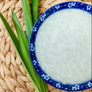 Cháo trắng - 12.000 ₫ tại Cháo Trắng & Kho Quẹt Tư Đình - Lê Văn Thọ
