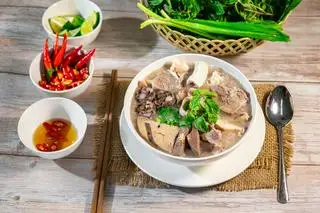 Cháo lòng đặc biệt - 59.000 ₫ tại Cháo Lòng Má Heo Cây Sung - Đường Số 4