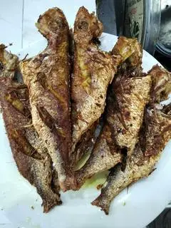 Hình ảnh cá hường chiên sả