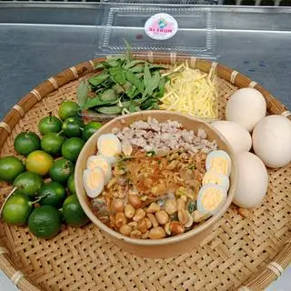 Bánh Trộn Mỡ Hành Thịt Bằm - 39.000 ₫ tại Bánh Tráng Xì Trum - Đường Số 4