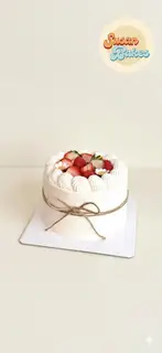 Bánh kem sinh nhật Dâu tây nơ xinh - size 12cm - 199.000 ₫ tại Susan bakes - Bánh Sinh Nhật - Huỳnh Tấn Phát