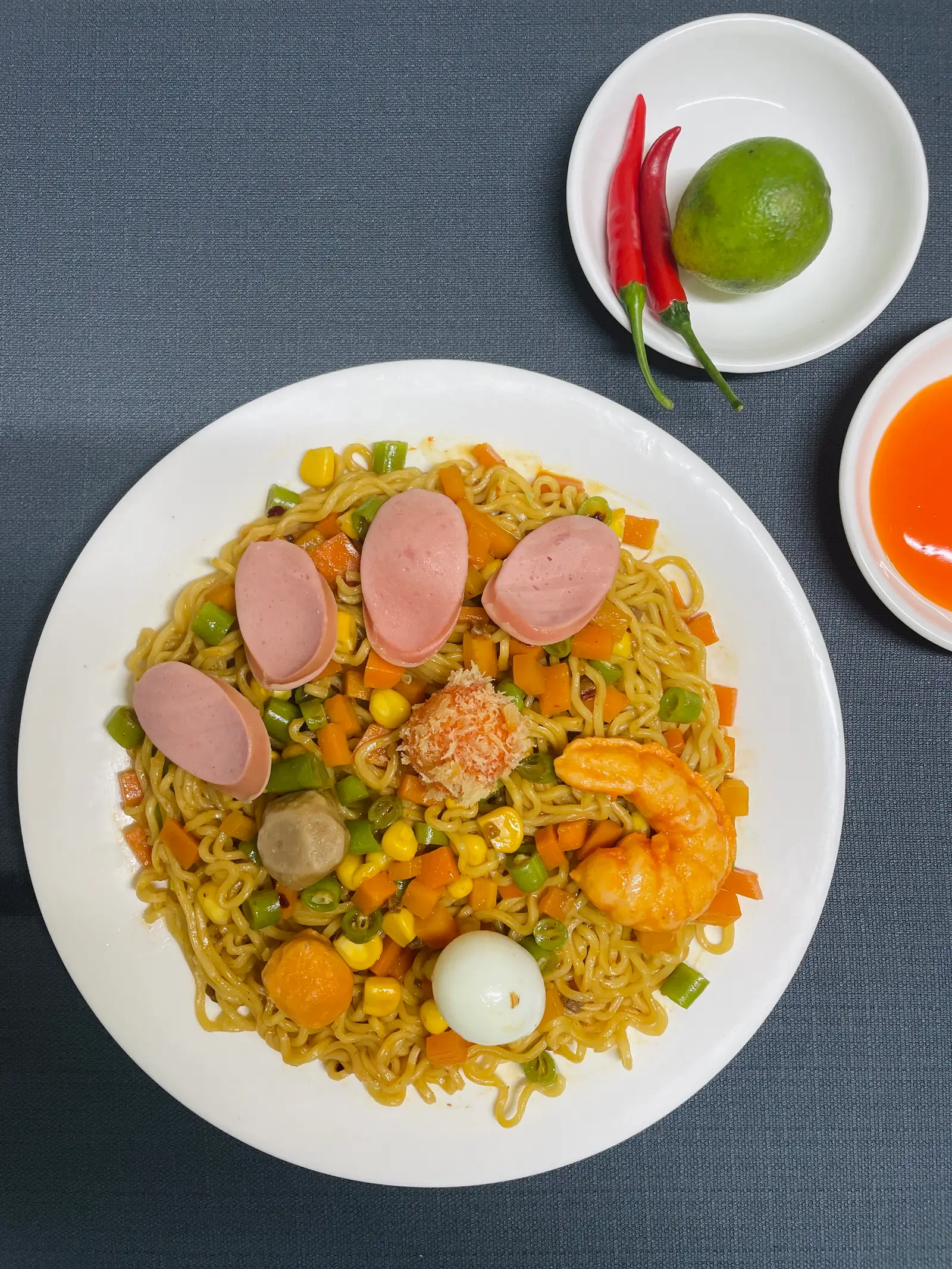 Hình ảnh Mì Trộn Thập Cẩm