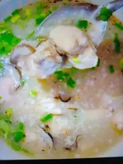 cháo hàu +thịt bò  bằm - 68.000 ₫ tại Cháo 24H - Nguyễn Văn Công