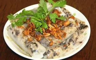 Hình ảnh Bánh cuốn nhân thịt mộc nhĩ - nửa kí